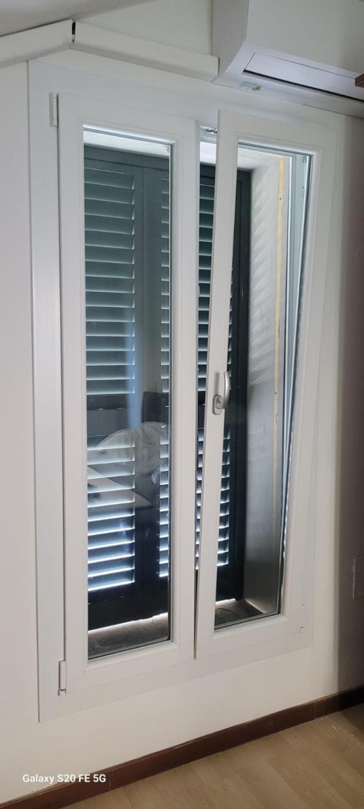 Ferienwohnung Casa N 1 Con Parcheggio Privato E Colonnina Ricarica Livorno Exterior foto