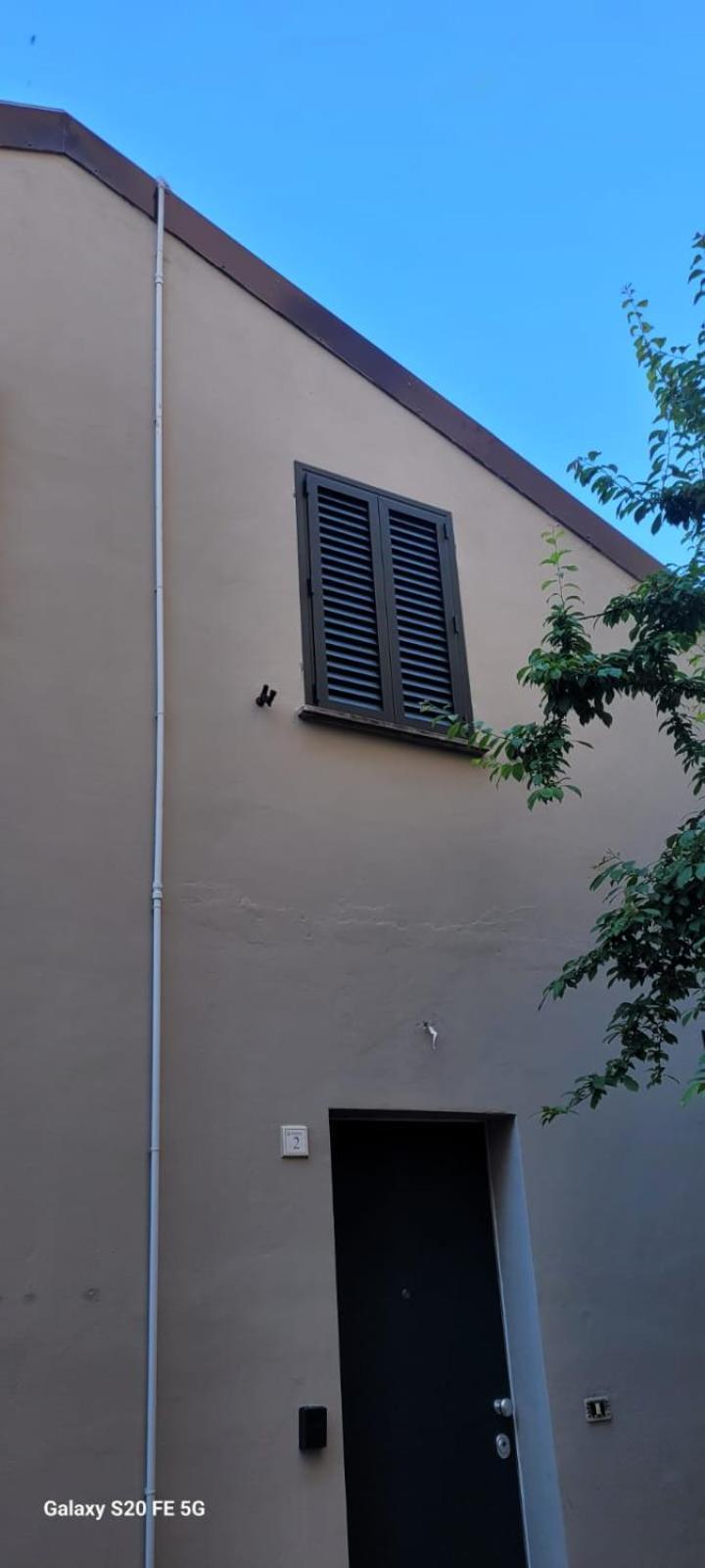 Ferienwohnung Casa N 1 Con Parcheggio Privato E Colonnina Ricarica Livorno Exterior foto
